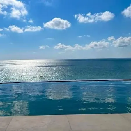 Infinity Aqua Blue Roof Pool & - Private Parking * Navodari